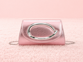 Trapezoid clutch