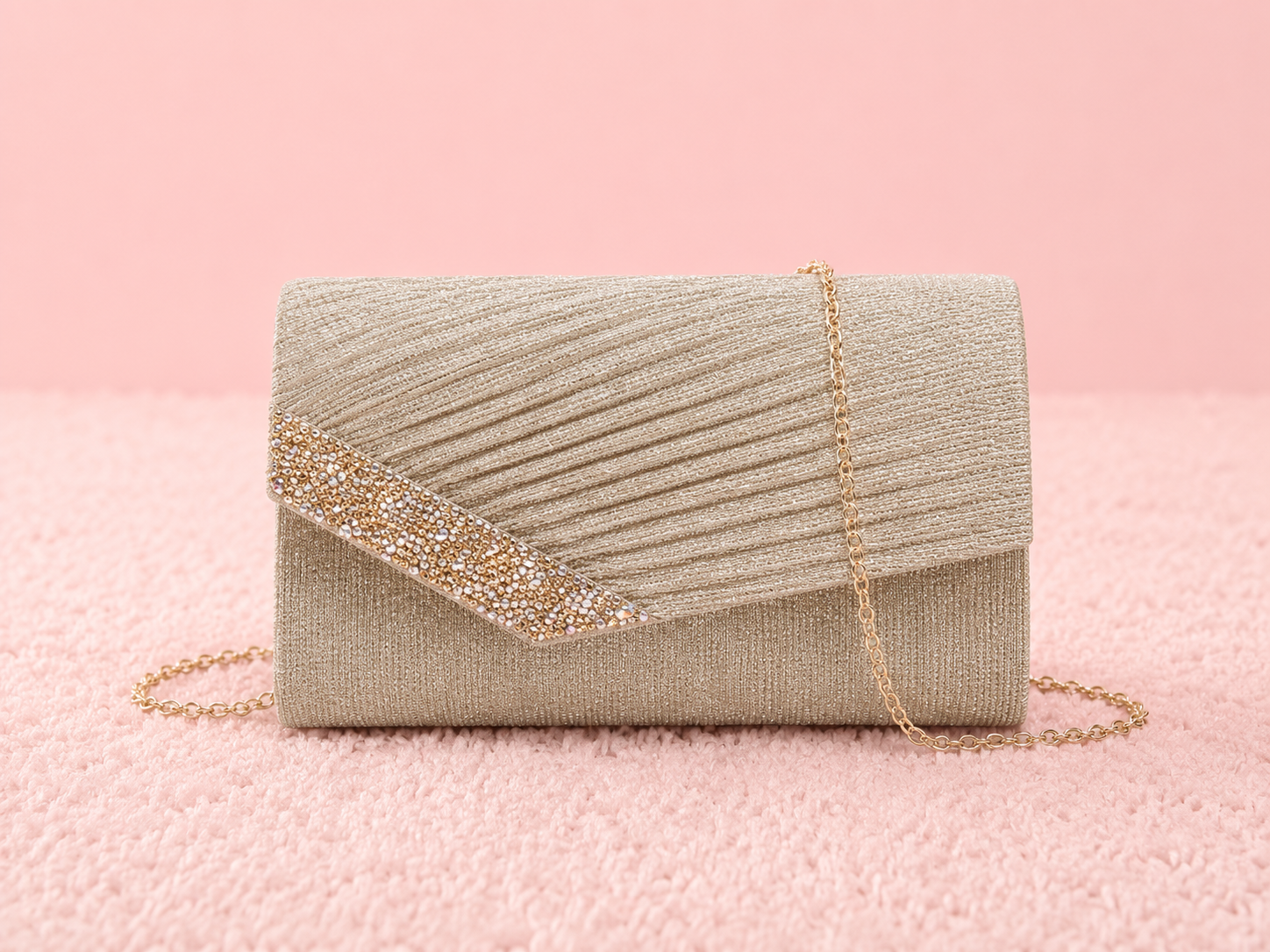 Pleated diamanté glitter clutch bad